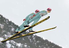 スキージャンプ・ペアの画像サムネイル